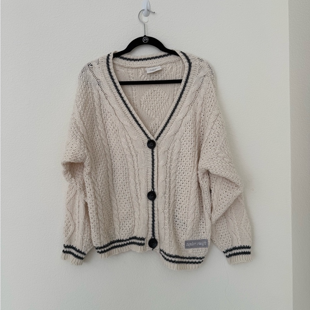 NWOT Taylor Swift Folklore Cardigan